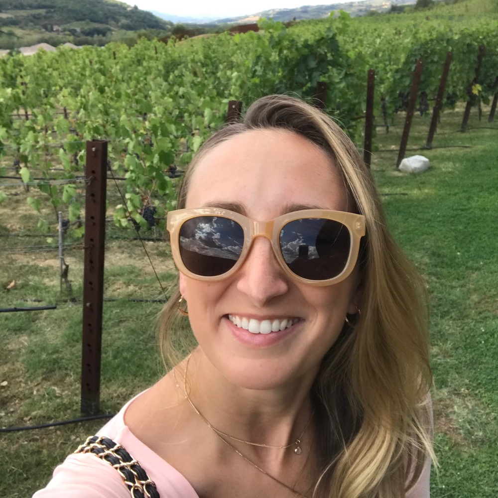 Meet your Posher, Alyssa